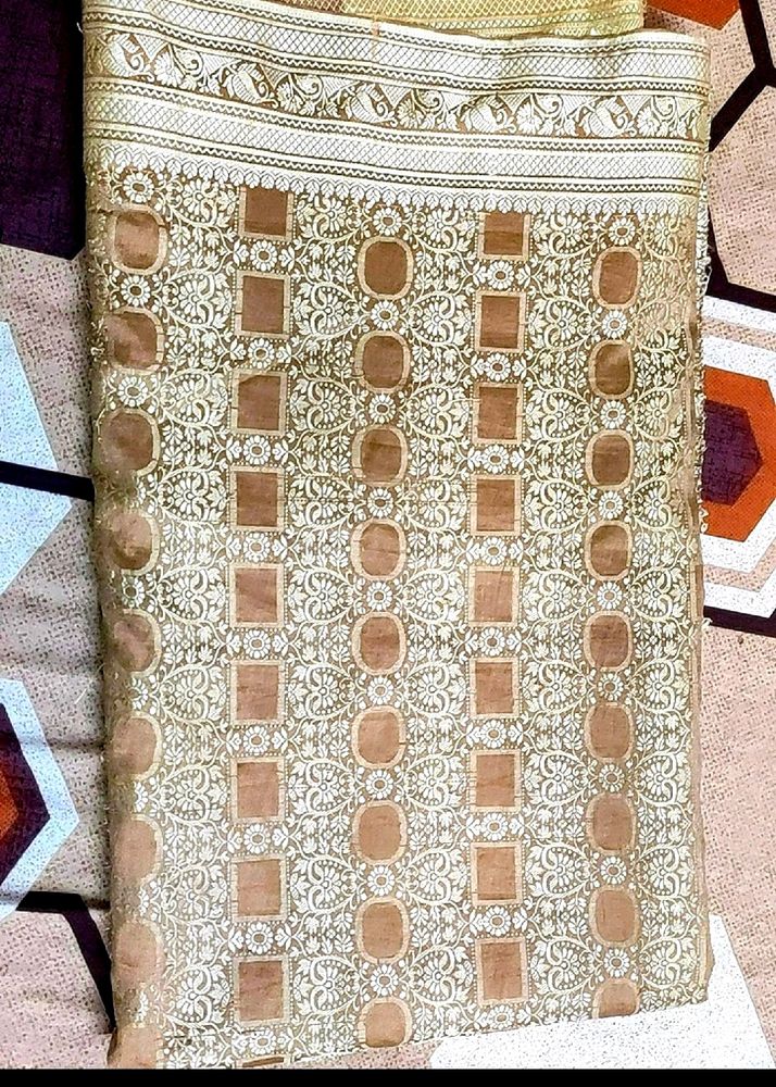 📌SALE📌 Classy Brown Silk Saree