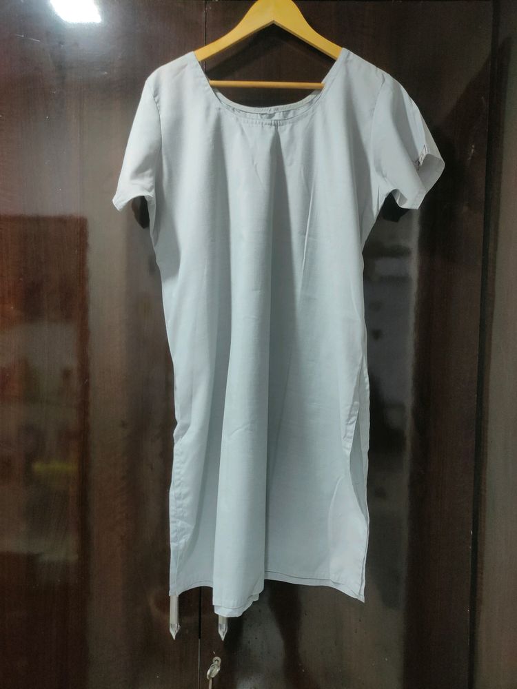 Plain Light Grey Kurti With White Dupatta