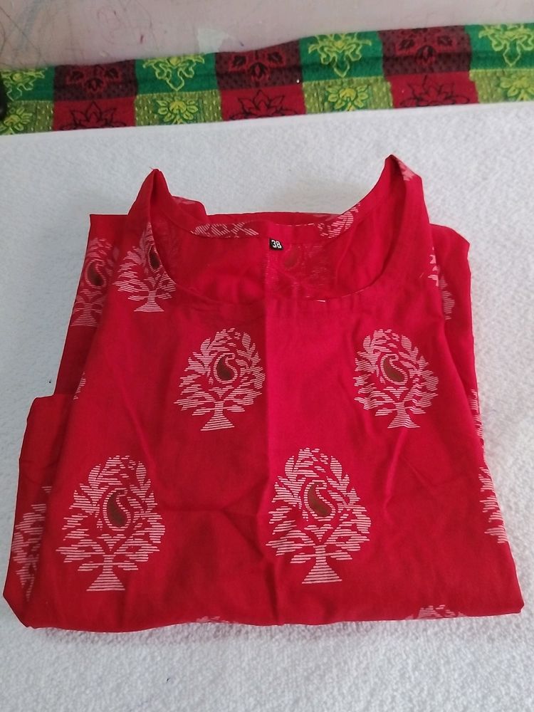 Light Red Floral Kurti...