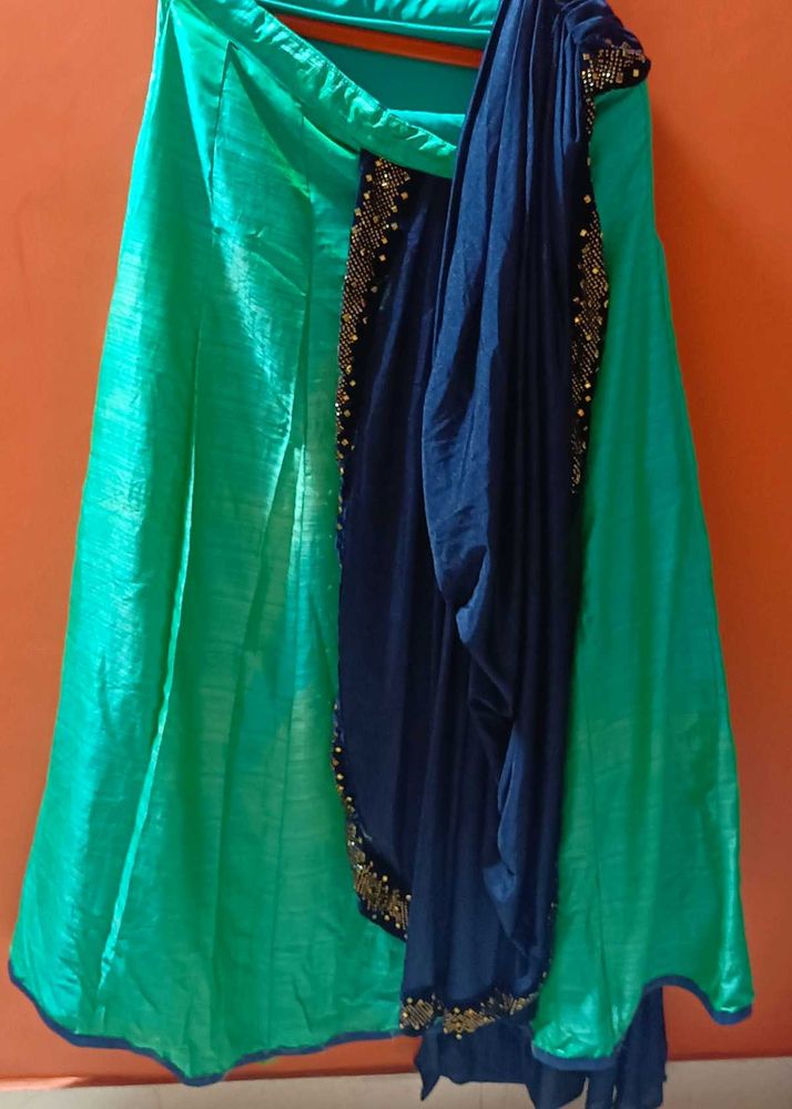 Beautiful Lahenga Skirt With Chunni