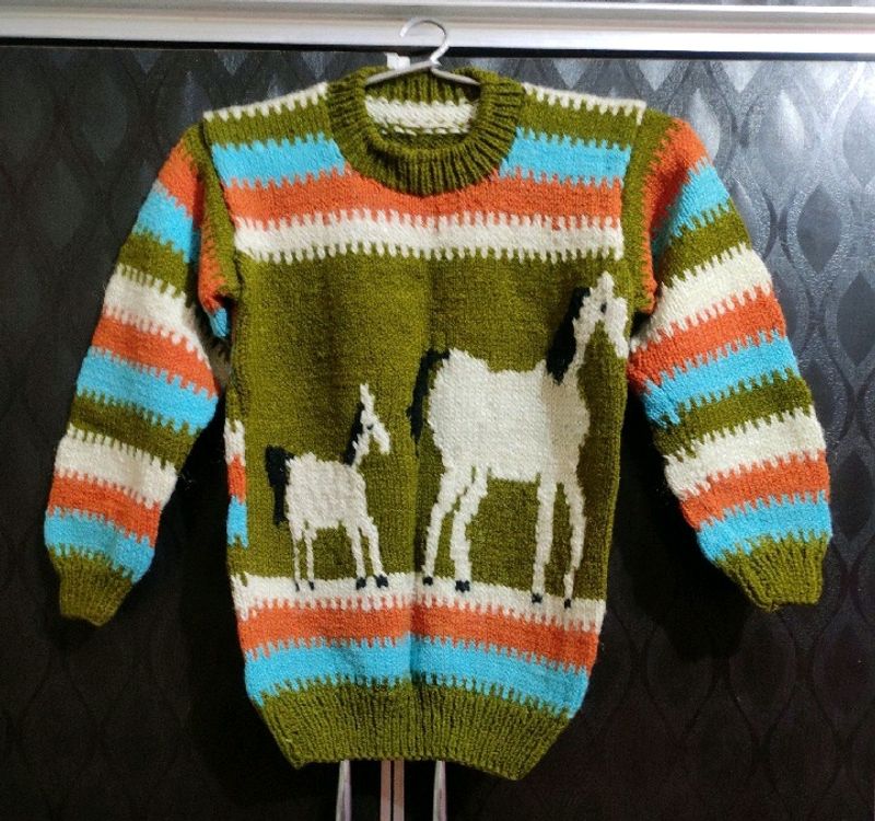 New Handmade Warm Sweater 4-5 Year