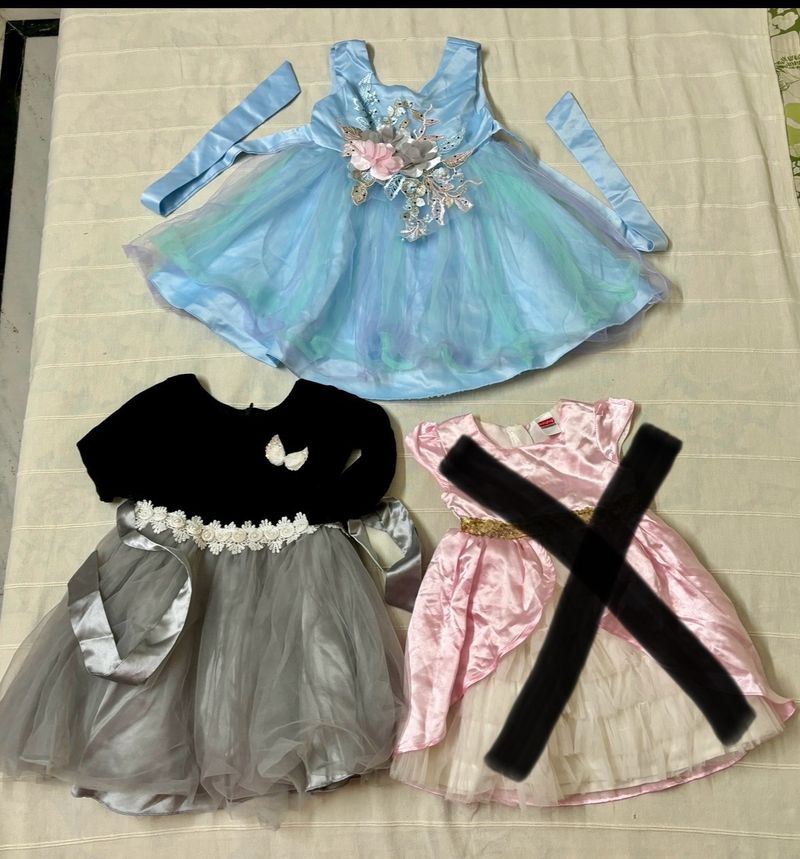 2 Baby Girl Dresses (2 to 4 yrs)