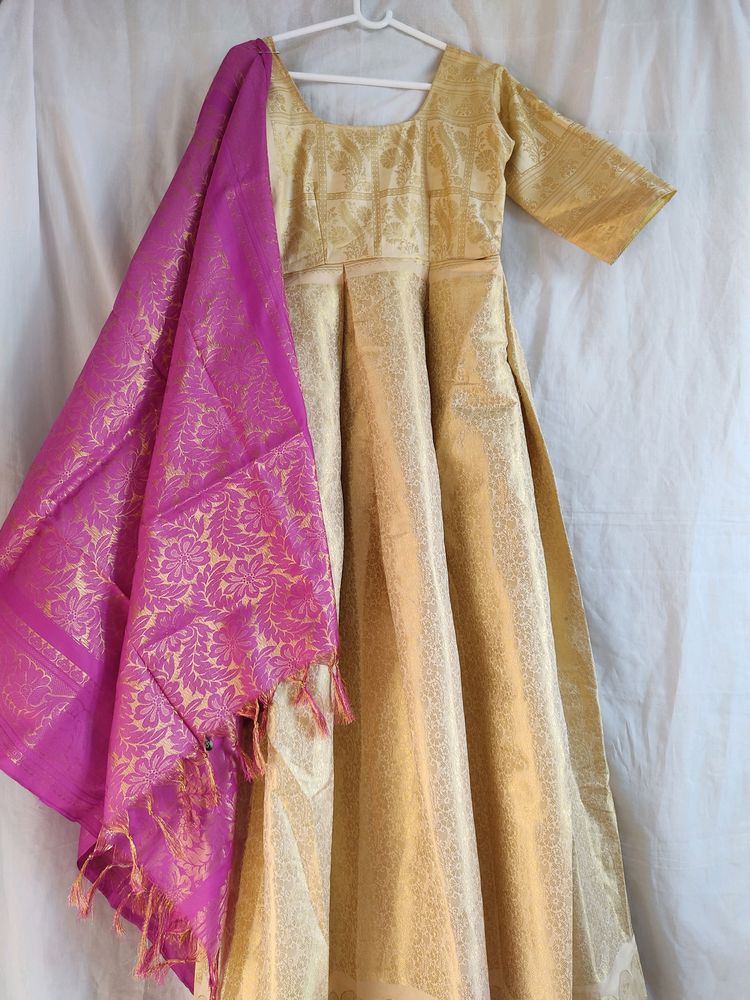 Golden Anarkali