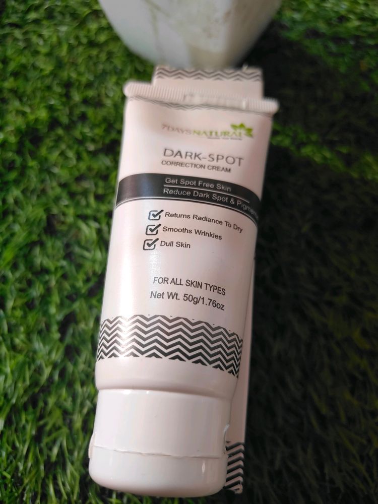 7days Natural Dark-Spot Correction Cream