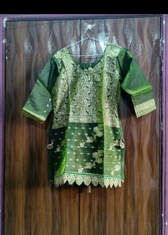 Gharara Suet Set