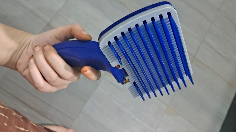 Pets Comb