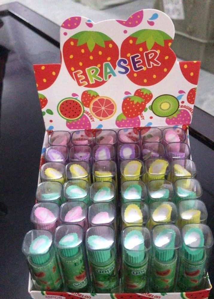 36 PCS LIPSTICK ERASERS