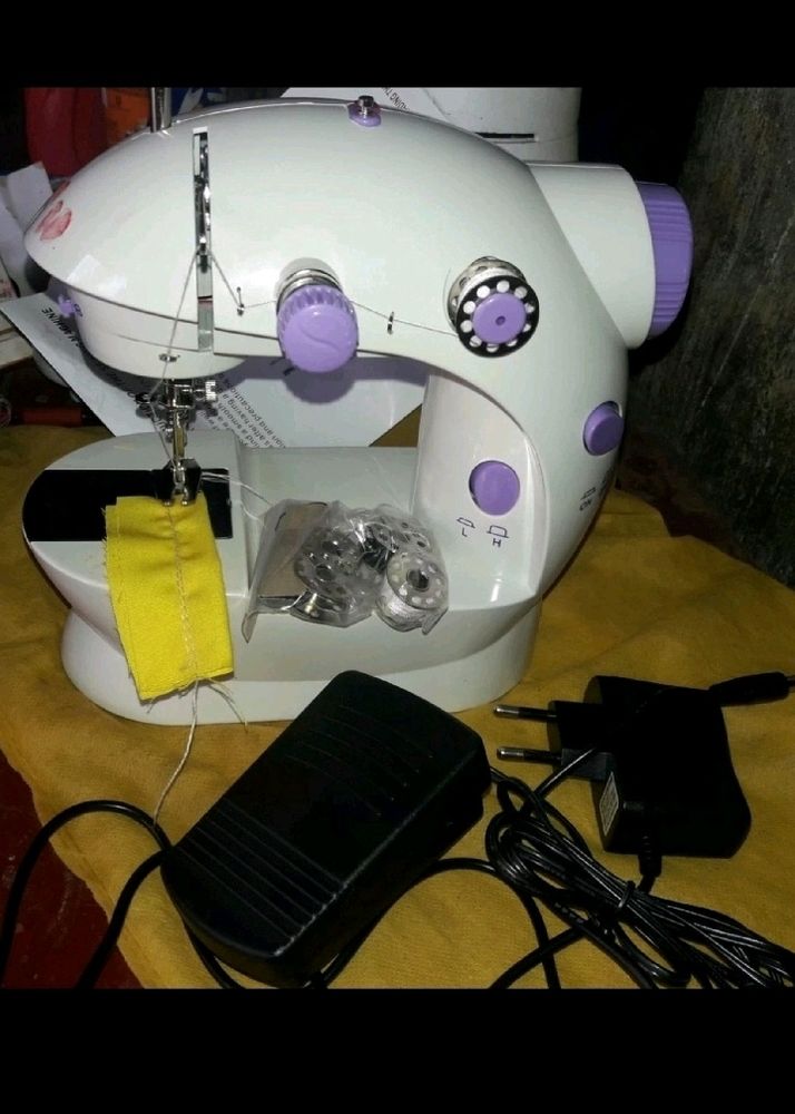 Mini Sewing Machine