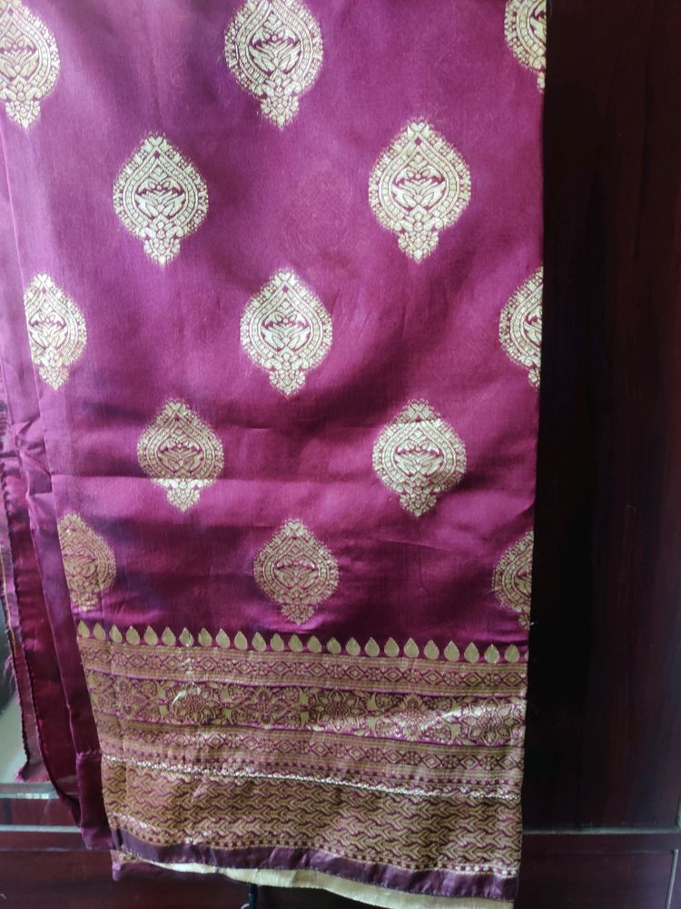 Beautiful Very Light Weight Dressy Saree