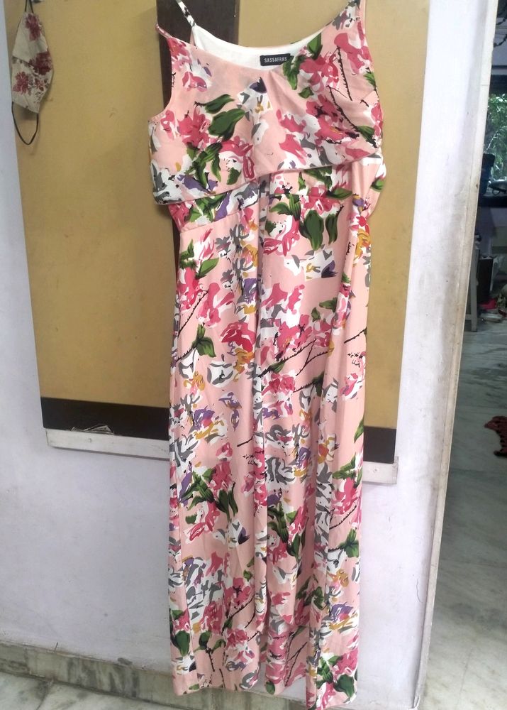 NEW FLORAL BEACH DRESS