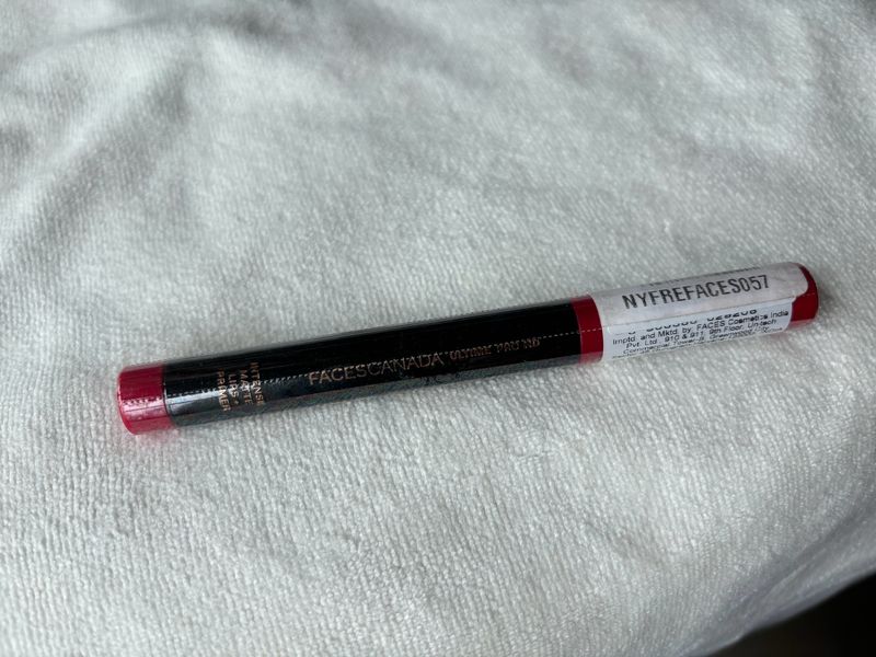 Faces Canada New Lip Crayon  DASH OF PINK