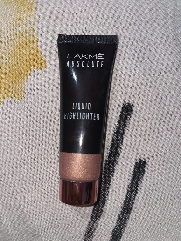 Lakme Absolute Liquid Highlighter