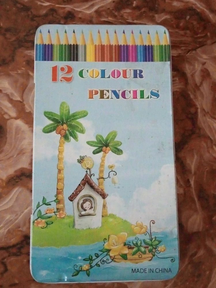 KIDS COLOURING PENCILS FOR SALE !!!