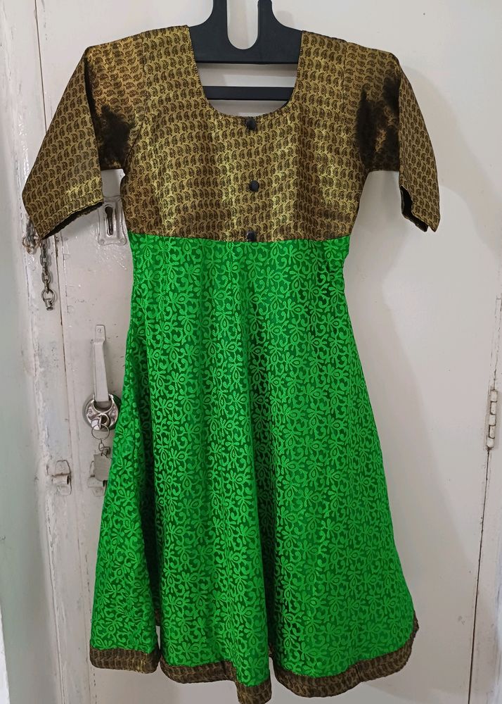 💥🆕️ Brocade-Brasso Anarkali Kurti