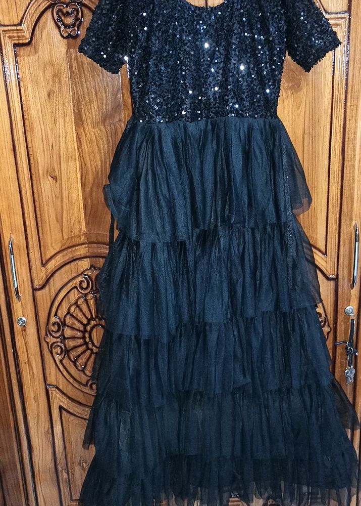 Beautiful Black Gown Size L