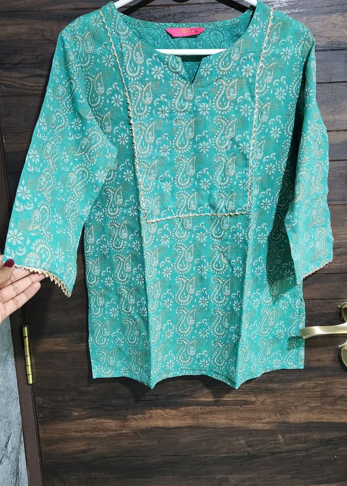 GOLD & GREEN short Kurti