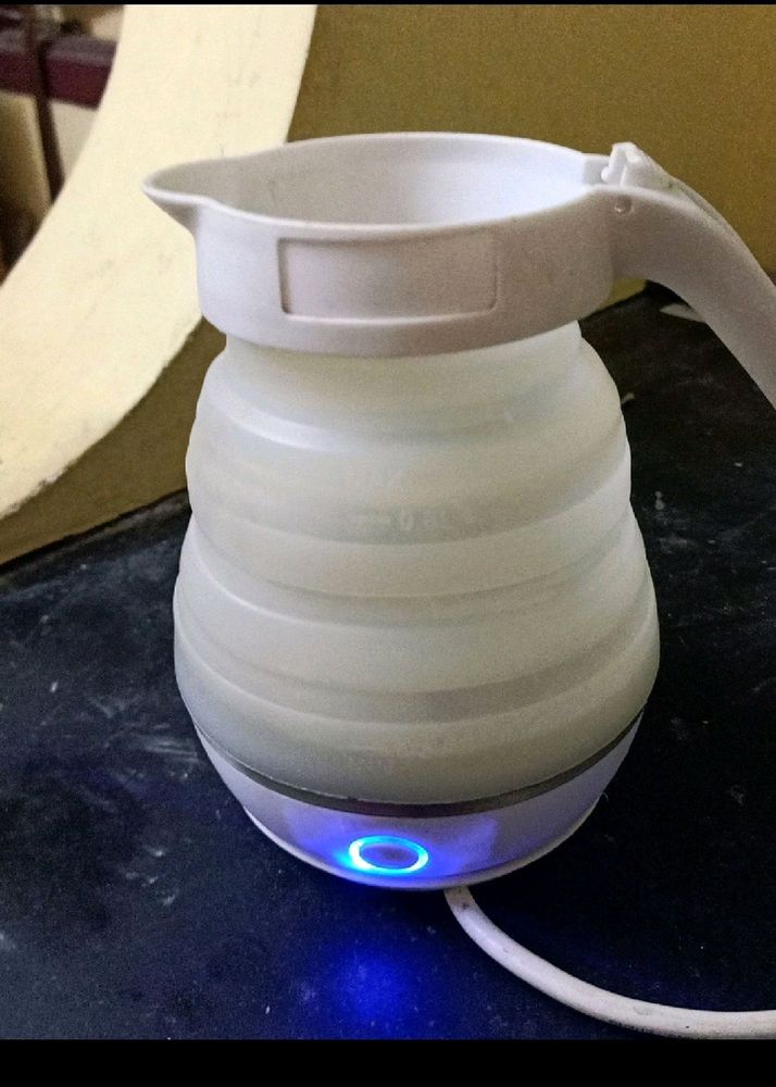 Foldable Electric Kettle Unused