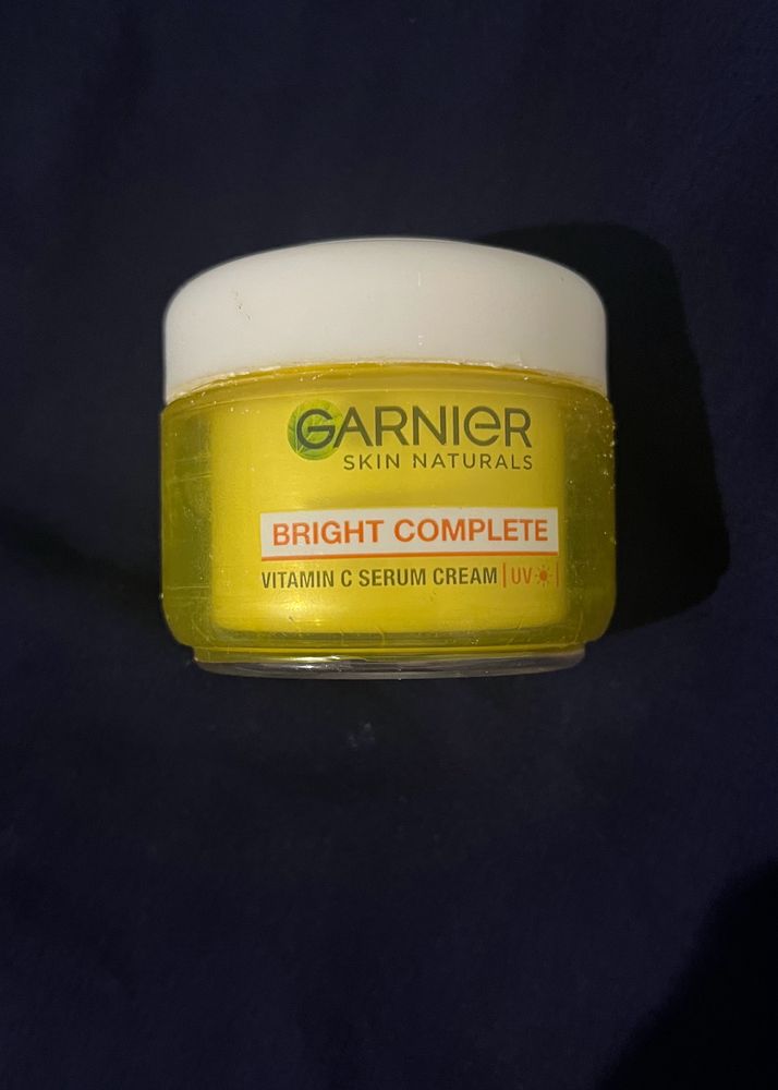 Garnier Bright Complete Cream