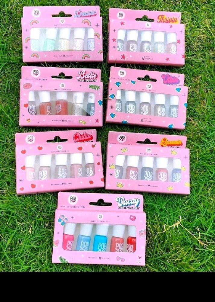 Myglamm Set Of 7 Nailpolish Kit