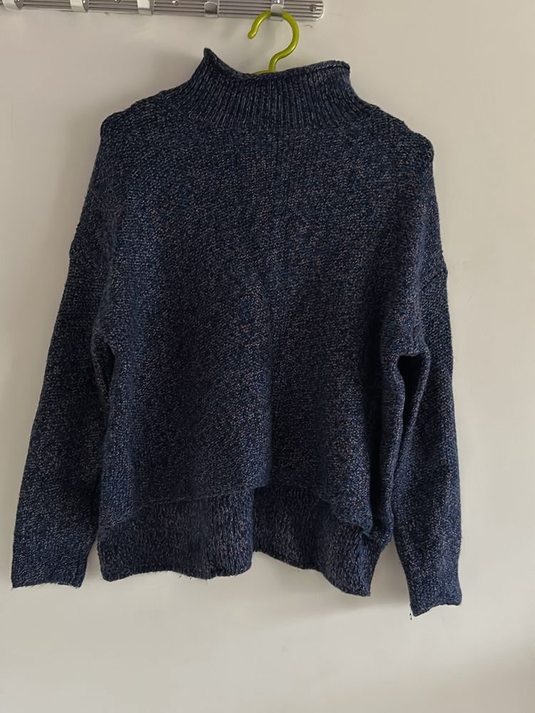 SHEIN Turtle Neck Sweater (Navy blue, Baggy Fit)