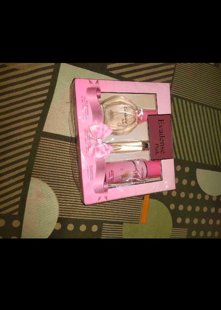 Women Imported Perfume Kit Set Importe New Packed