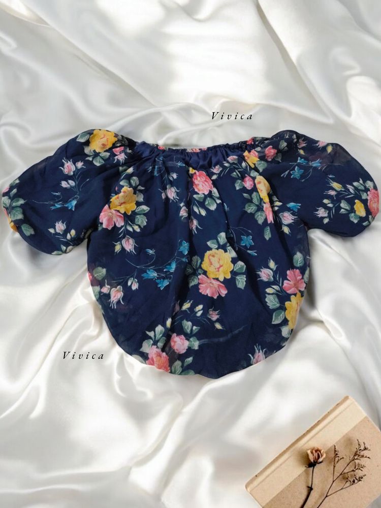 Cute Floral Crop Top M Size New