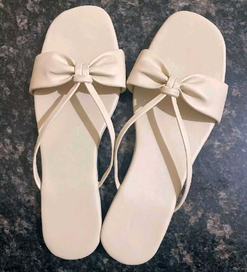 Cream Coloured Sandals For Women ✨