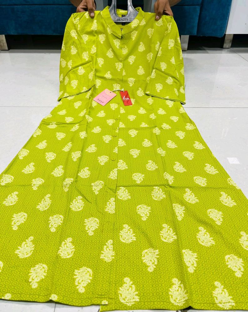 **Nirali-Aakansha Ayg Anarkali Kurtis*