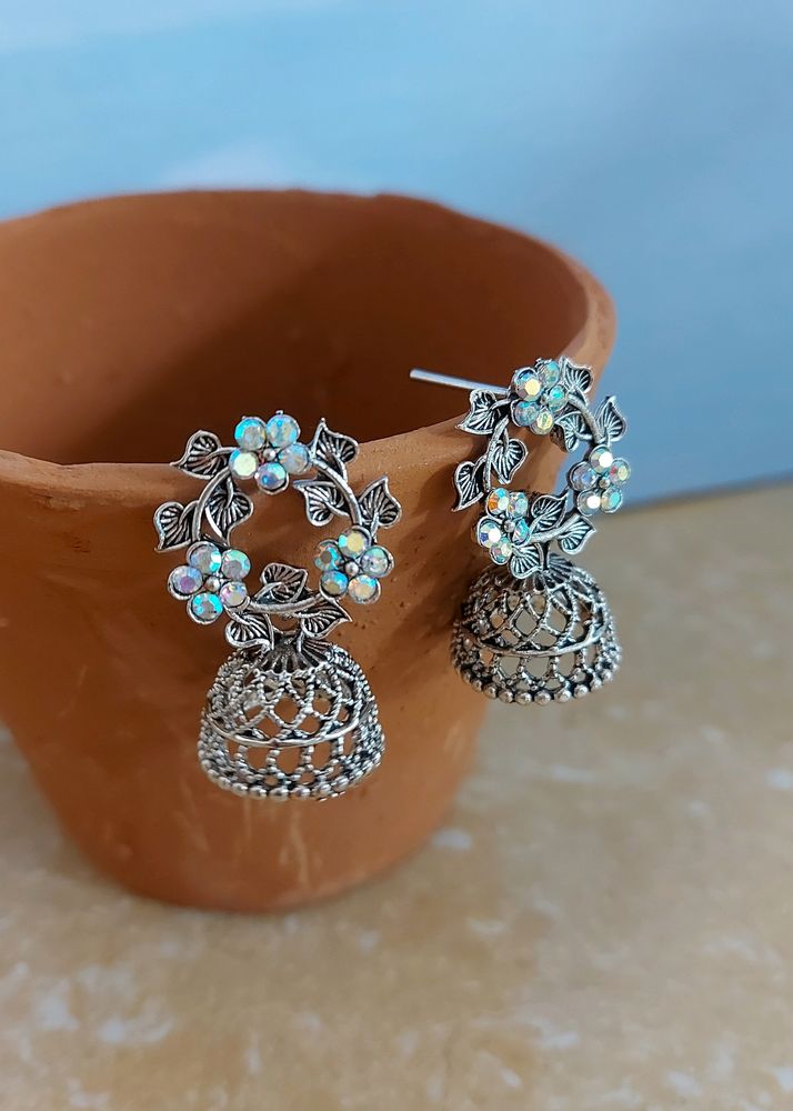 Stylish Jhumkis! FREE SHIPPING