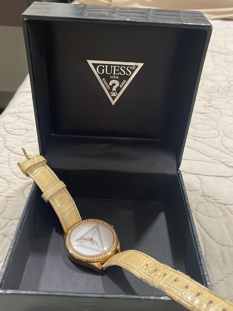 ORIGINAL GUESS WATCH