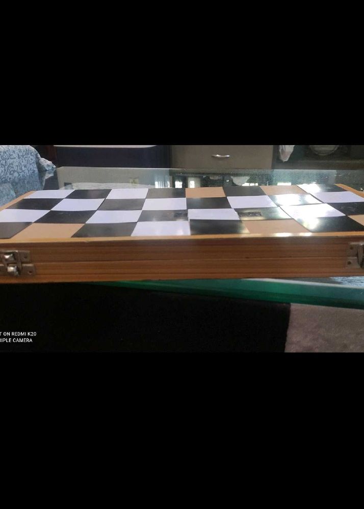 Compatible Wooden Chess