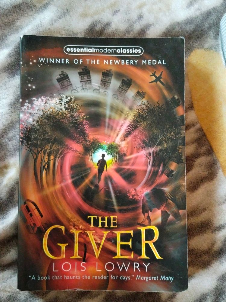 THE GIVER By Lois Lowry