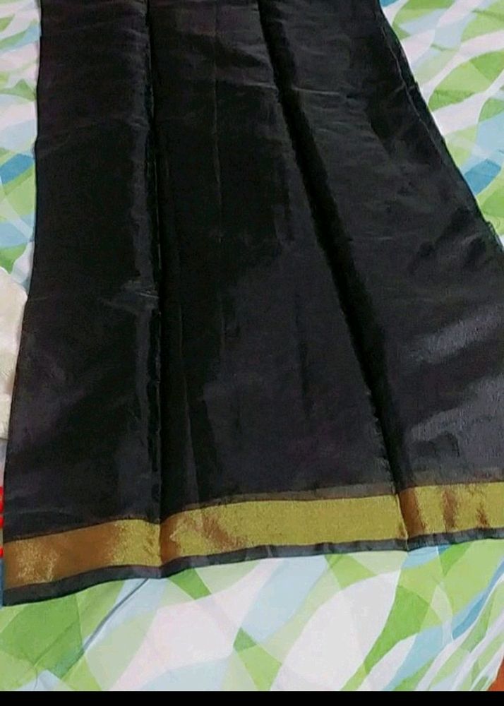 Dark Black Saree 🖤