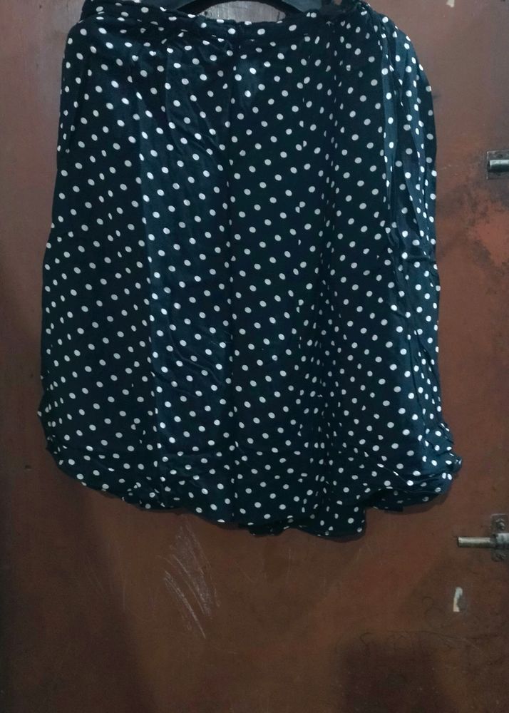 Skirt At Very Good Condition