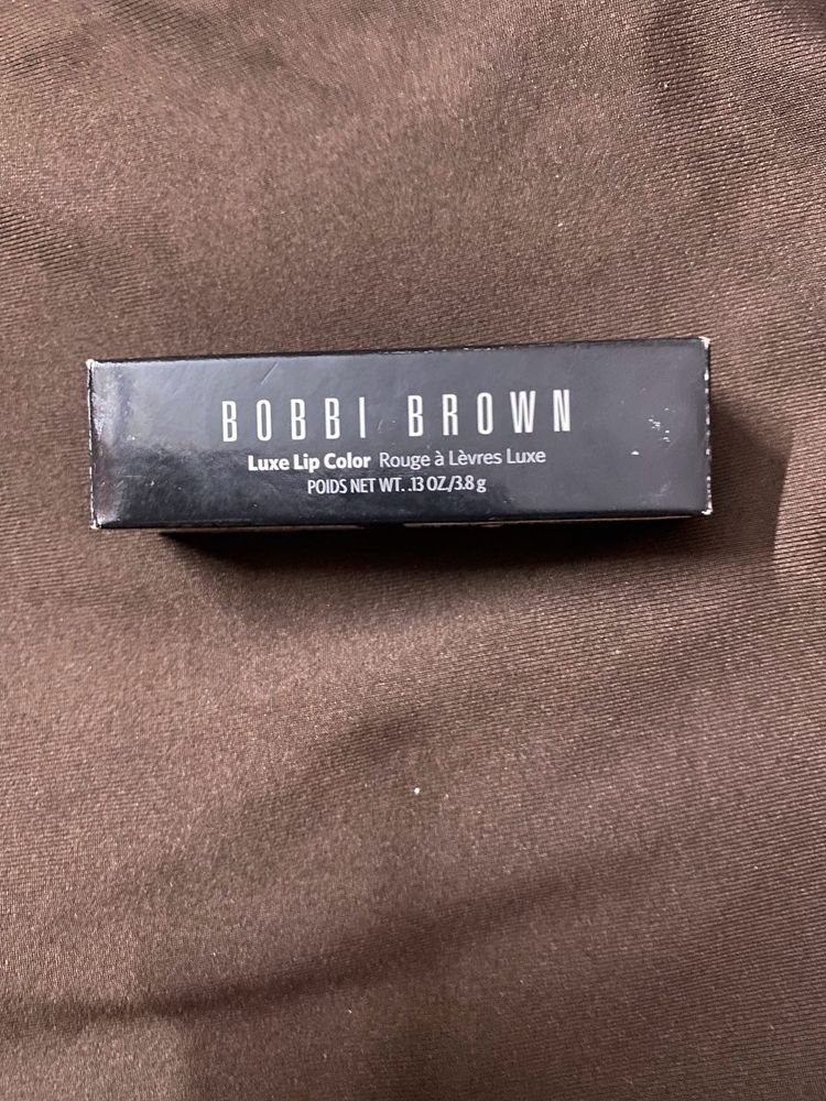 Bobbi Brown Luxe Matte Lipstick- PINK NUDE