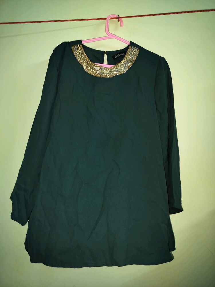 Neckpiece Top