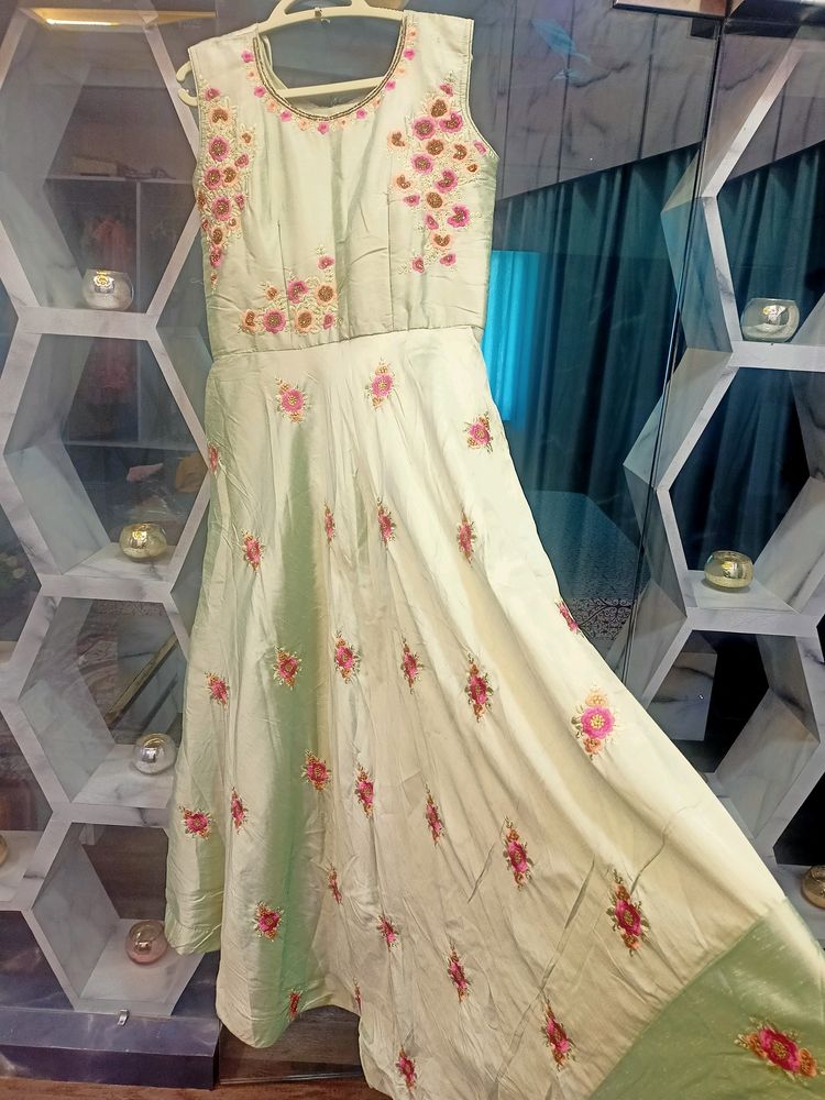 Beautiful Gown With Dupatta