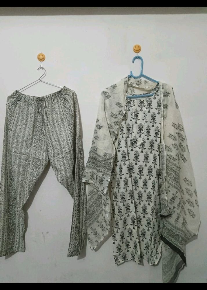 2 Kurta Sets