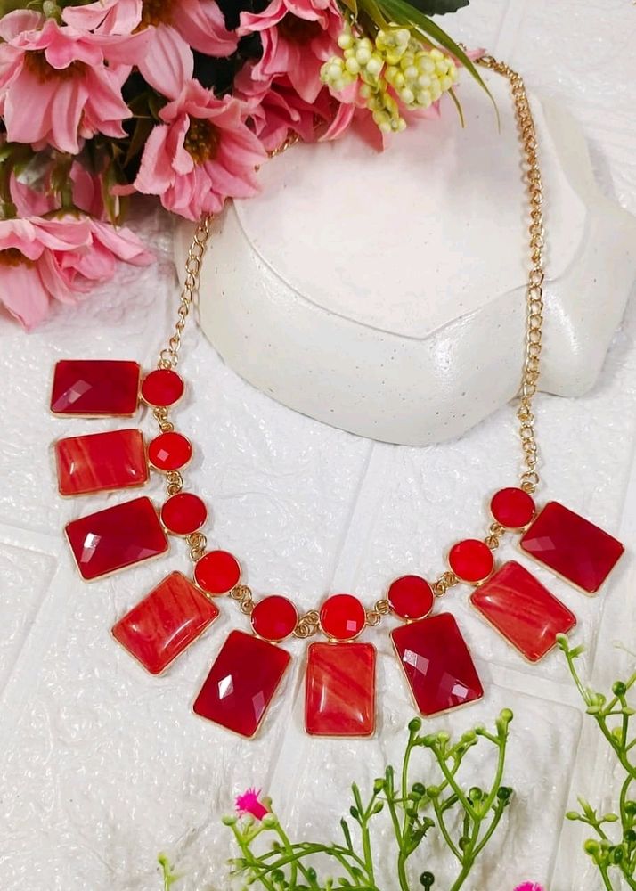 Shades Of Red Statement Necklace