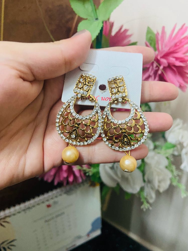 Set Of 2 Earings