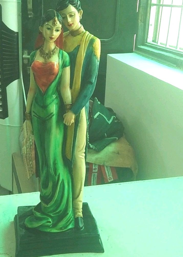 SALE!Couple Statue(Pop)