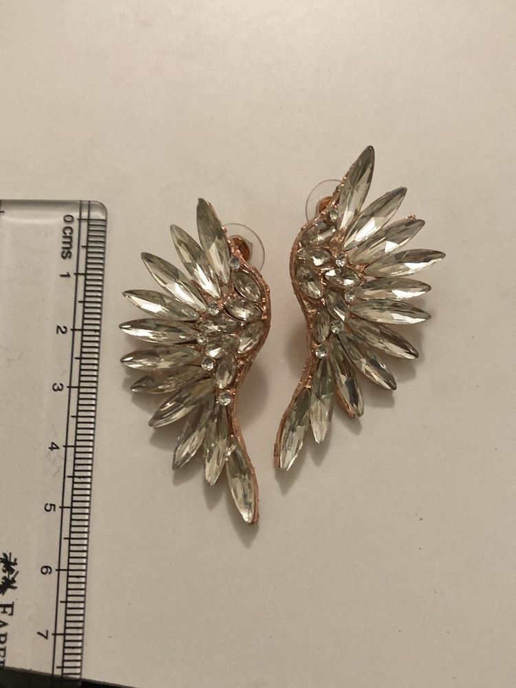 Delicate Angel Wings Stone Earring