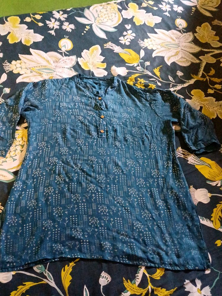 Short Kurti