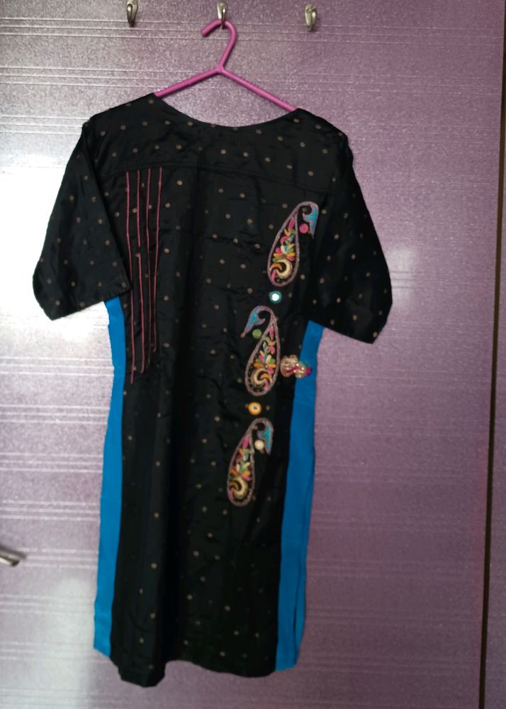 DESIGNER KURTI