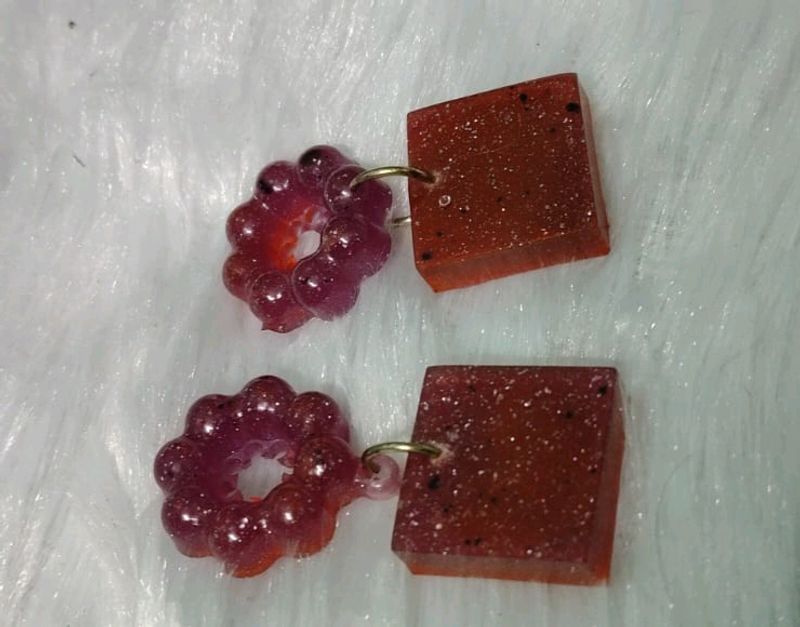 Beautiful Shimmery Resin Earings