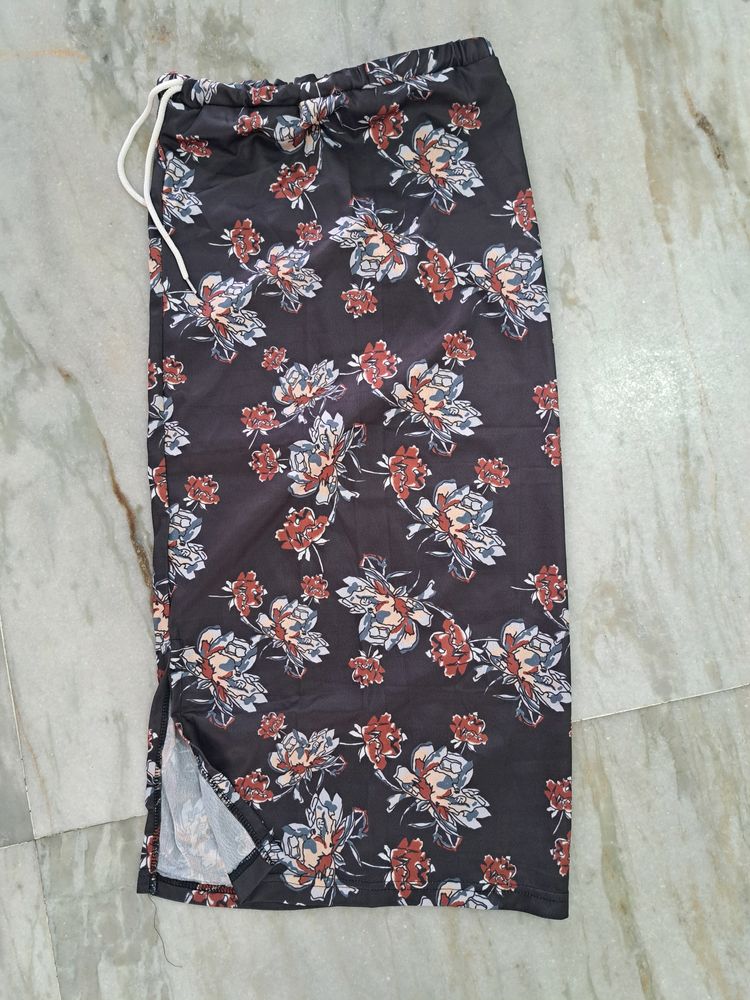 women skirt