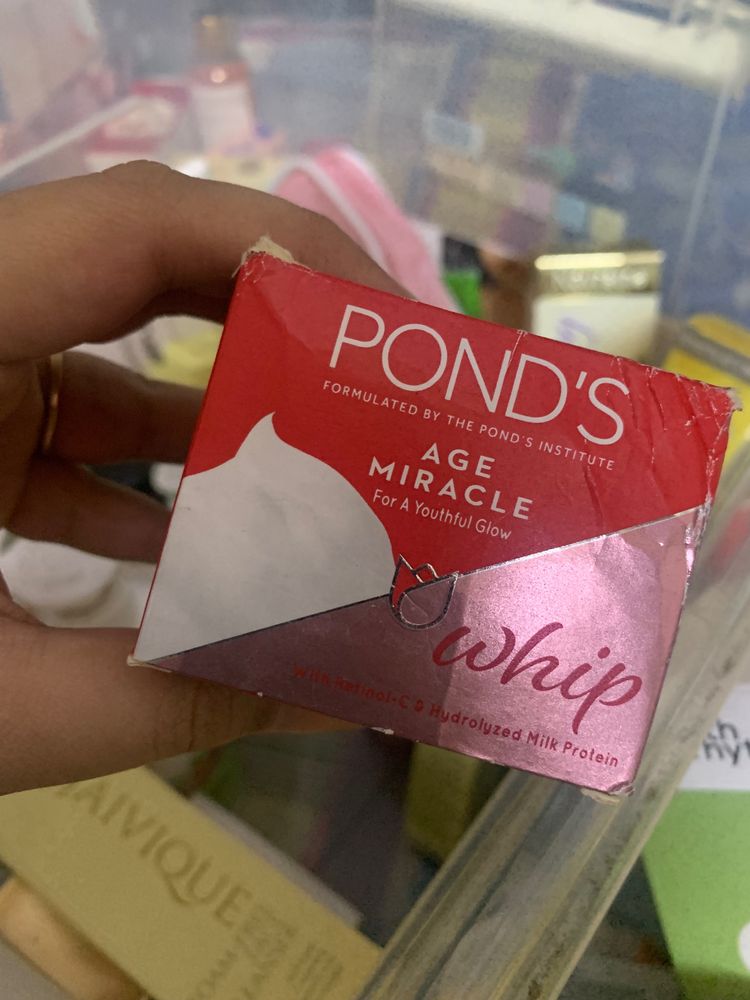 Ponds  Age Mircal Cream