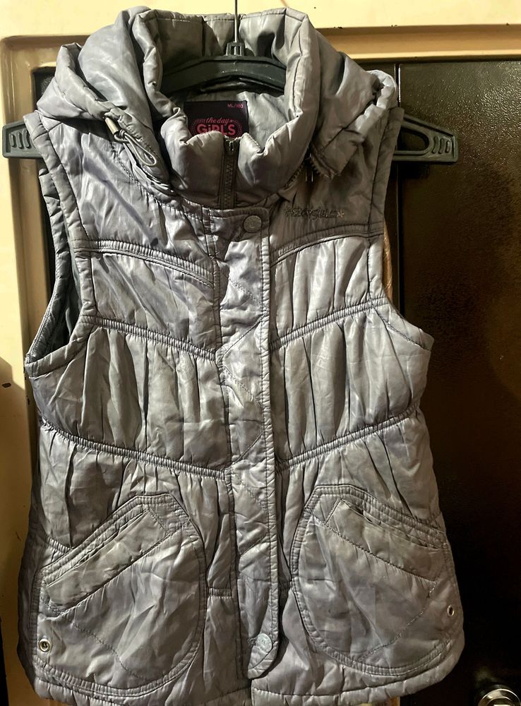 Grey Shiny Puffer Vest Half Jacket With Hoodie