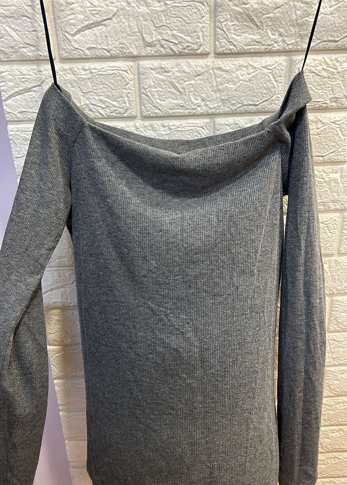 H&m Grey Off shoulder