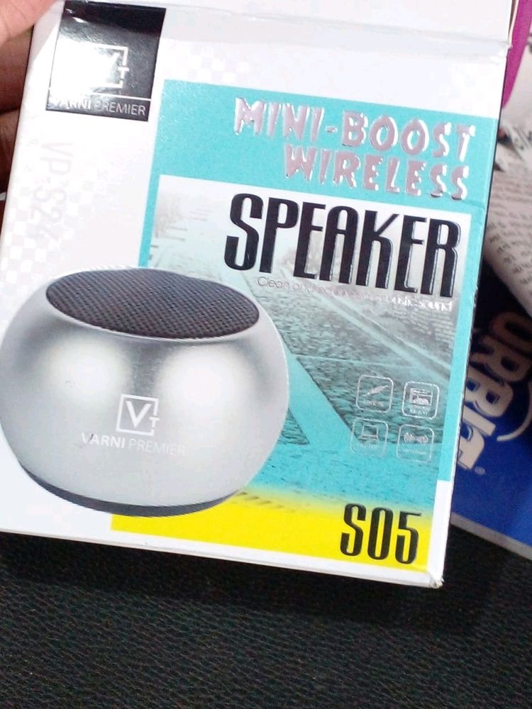 Mini Speaker With Charger